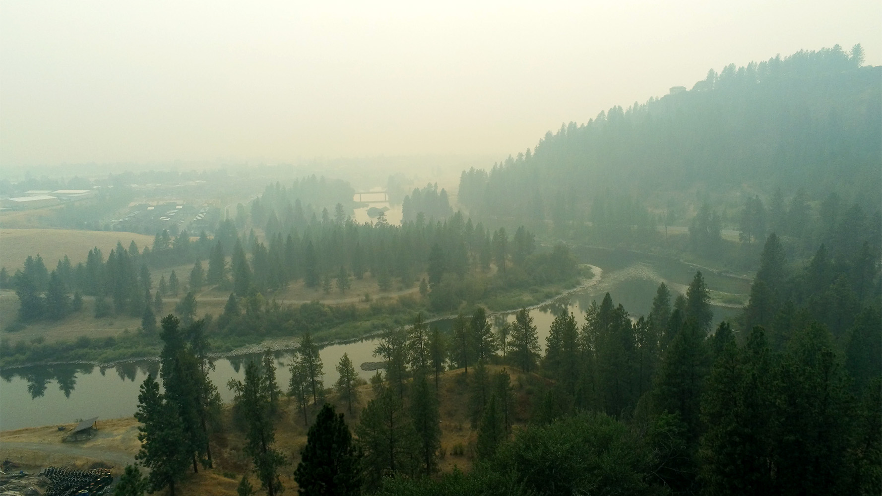 Footage of wildfire smoke over Gonzaga and Upriver